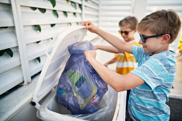 Best Construction Debris Removal  in Springfield, NE